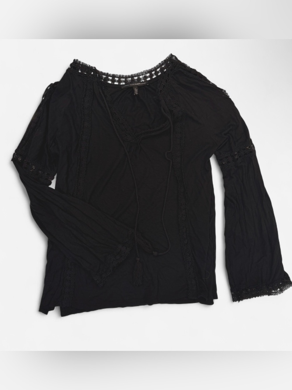 White House Black Market Black Lace Boho Blouse • Size L 🖤